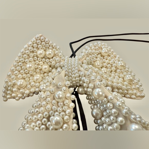 Elegant Pearl-Embellished Bow-lo bolo - Picture 4 of 7